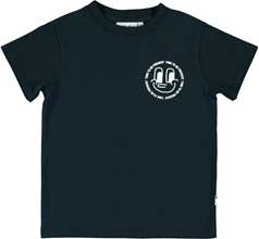 Reeve T-shirts & Tops